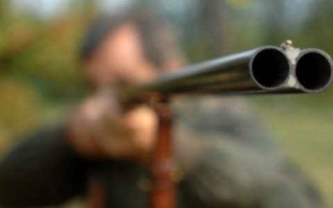 Tragedia nei boschi di Massa Marittima: un 82enne muore durante una battuta di caccia