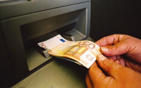 Tredicesime natalizie: poco spazio per i regali