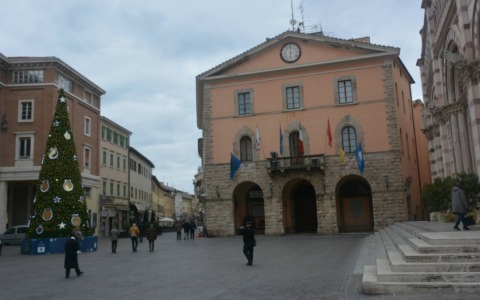 Il centro storico di Grosseto si prepara alla “6 Ore della Maremma”: traffico e divieti in vista